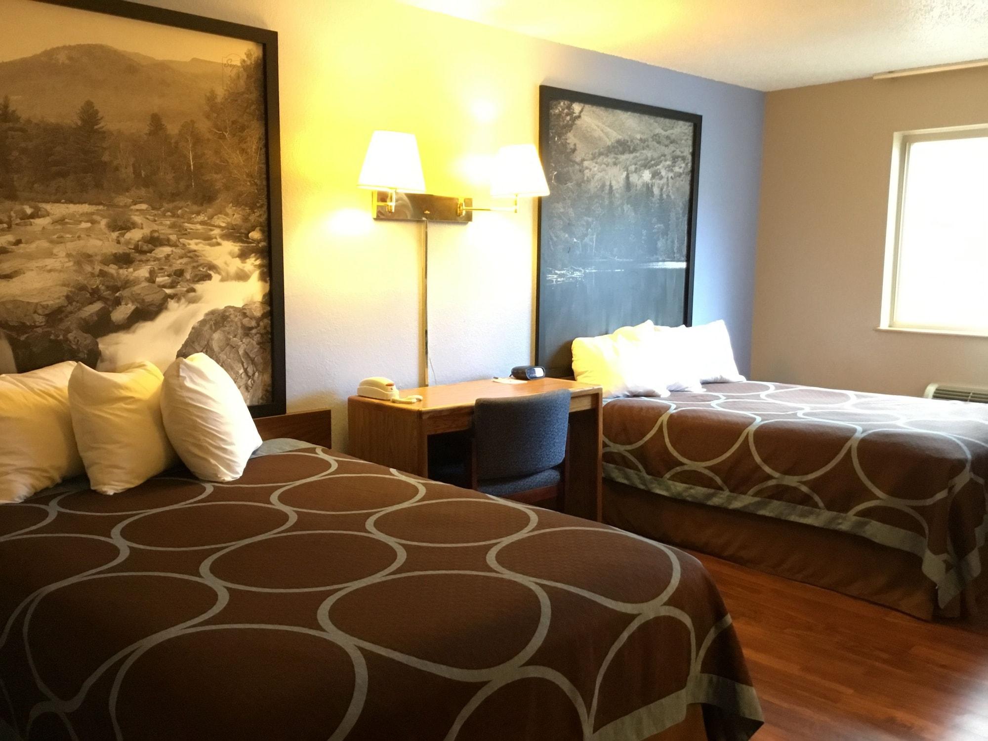 Super 8 By Wyndham Newburgh/West Point Stewart Intl Airport Motel Dış mekan fotoğraf