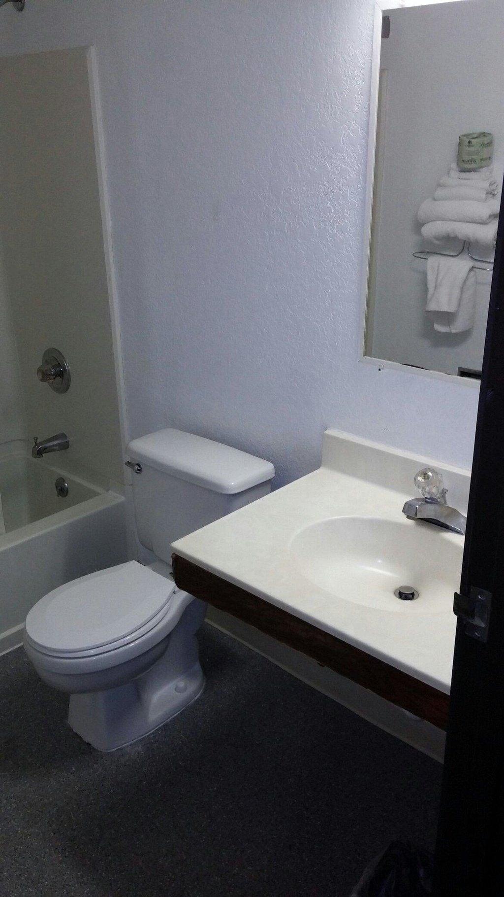 Super 8 By Wyndham Newburgh/West Point Stewart Intl Airport Motel Dış mekan fotoğraf